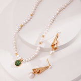 Green Grace Agate & Pearls Necklace